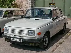 Wartburg 353 W sedan, post-1985 facelift model