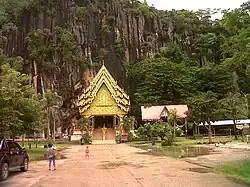 Wat Tham Suwannakuha Cave temple Suwannakuha