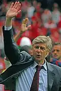 Arsene Wenger with Arsenal in May 2007