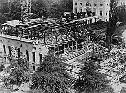 The modern West Wing under construction, c. 1933