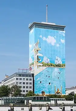 2015