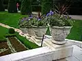 Vases and flowerbeds by the Sisi monument