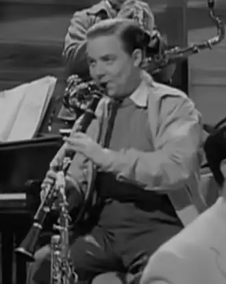 Schwartz playing clarinet in the 1941 film Sun Valley Serenade