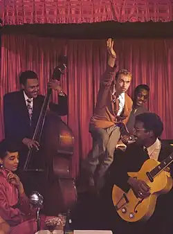 Gibson (middle) in New York, c. 1948