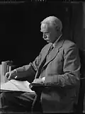 W. D. Caröe