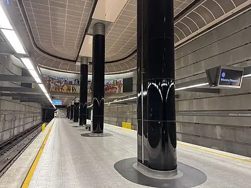 The platform at Wilshire/Normandie station