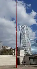 Windwand (Carbon fibre, 2000) at Canary Riverside, Canary Wharf, London