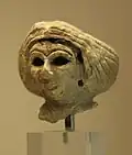 Woman. Ishtar temple at Mari (between 2500&nbsp;BCE and 2400&nbsp;BCE), Louvre AO 17563
