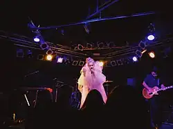 Woodes performing in Perth