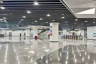Line 10 concourse north portion