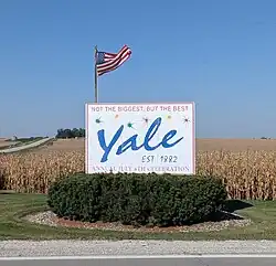 Yale welcome sign