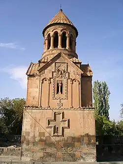 Right façade.