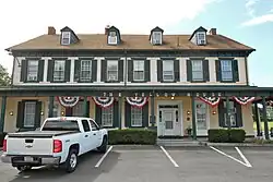 Yellow House Hotel, founded 1801