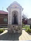Statue