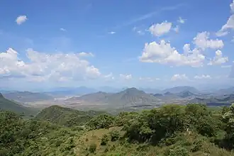 View of the Zicuirán Infiernillo Biosphere Reserve in the foreground, with the state of Guerrero in the background.