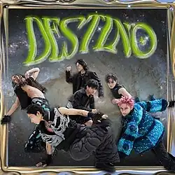 Six young men posing in front of a starry background. The word "Destino" is written in big, lime green letters.