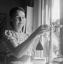 Penrose photographed by Eileen Agar (cropped)