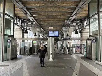 L'accès no&nbsp;1, « Avenue de France ».
