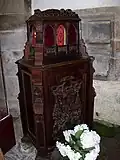 La châsse de Charles de Blois.