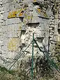 Contrefort à l'angle sud-est du transept.