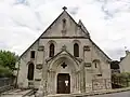 La façade ouest avec entrée