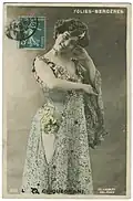 Danseuse aux Folies Bergère.