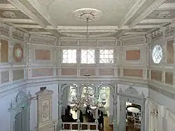 Salle des fêtes.