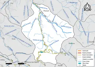 Carte en couleur présentant le réseau hydrographique de la commune