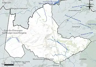 Carte en couleur présentant le réseau hydrographique de la commune