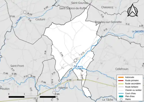Carte en couleur présentant le réseau hydrographique de la commune