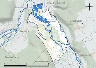 Carte en couleur présentant le réseau hydrographique de la commune