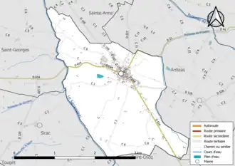 Carte en couleur présentant le réseau hydrographique de la commune