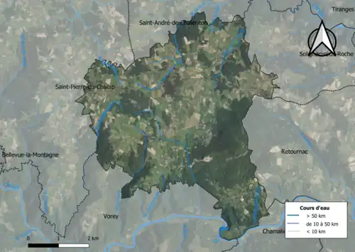 Vue aérienne du territoire communal.