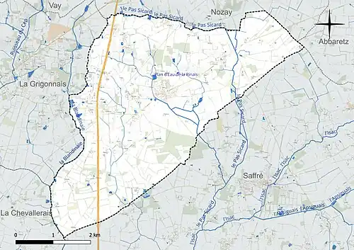 Carte en couleur présentant le réseau hydrographique de la commune