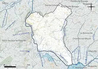 Carte en couleur présentant le réseau hydrographique de la commune