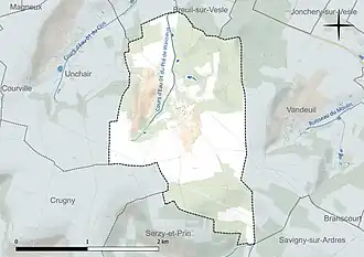 Carte en couleur présentant le réseau hydrographique de la commune