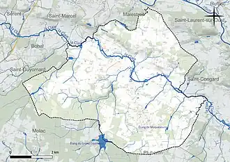 Carte en couleur présentant le réseau hydrographique de la commune