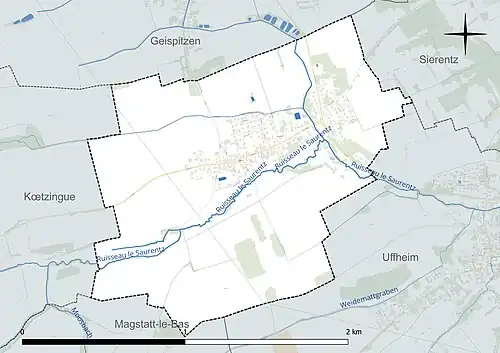 Carte en couleur présentant le réseau hydrographique de la commune