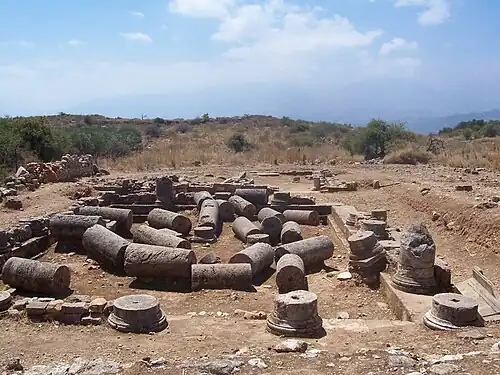 ruines de colonnes