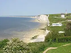 Falaises vues du Bois-de-Cise vers Ault.