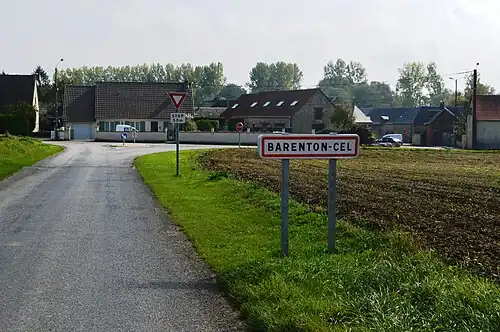 Entrée de Barenton-Cel.