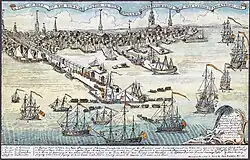 Huit navires britanniques débarquent deux régiments dans le port de Boston