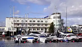 Département des sciences nautiques de l'Université maritime de Gdynia (par Bohdan Damięcki et Tadeusz Sieczkowski, 1937-1939).