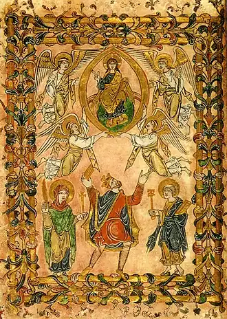 Un dessin en pleine page richement coloré représentant un roi de trois quart dos entre deux personnages, surplombés d'un homme assis entouré d'anges.