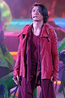 Description de l'image Ekin Cheng Beautiful Day Concert 2011.JPG.