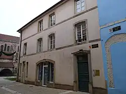 No&nbsp;1 : maison canoniale de Madame de Crèvecœur (1778-1791)