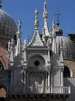Arc Foscari.