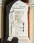 Tombe familiale de l'artiste à Urtijëi par le fils Johann Baptist 1928.