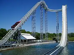 Hydro à Oakwood Theme Park