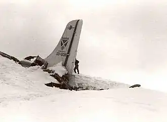 Les restes du DC-6 sur le Monte Terminillo.